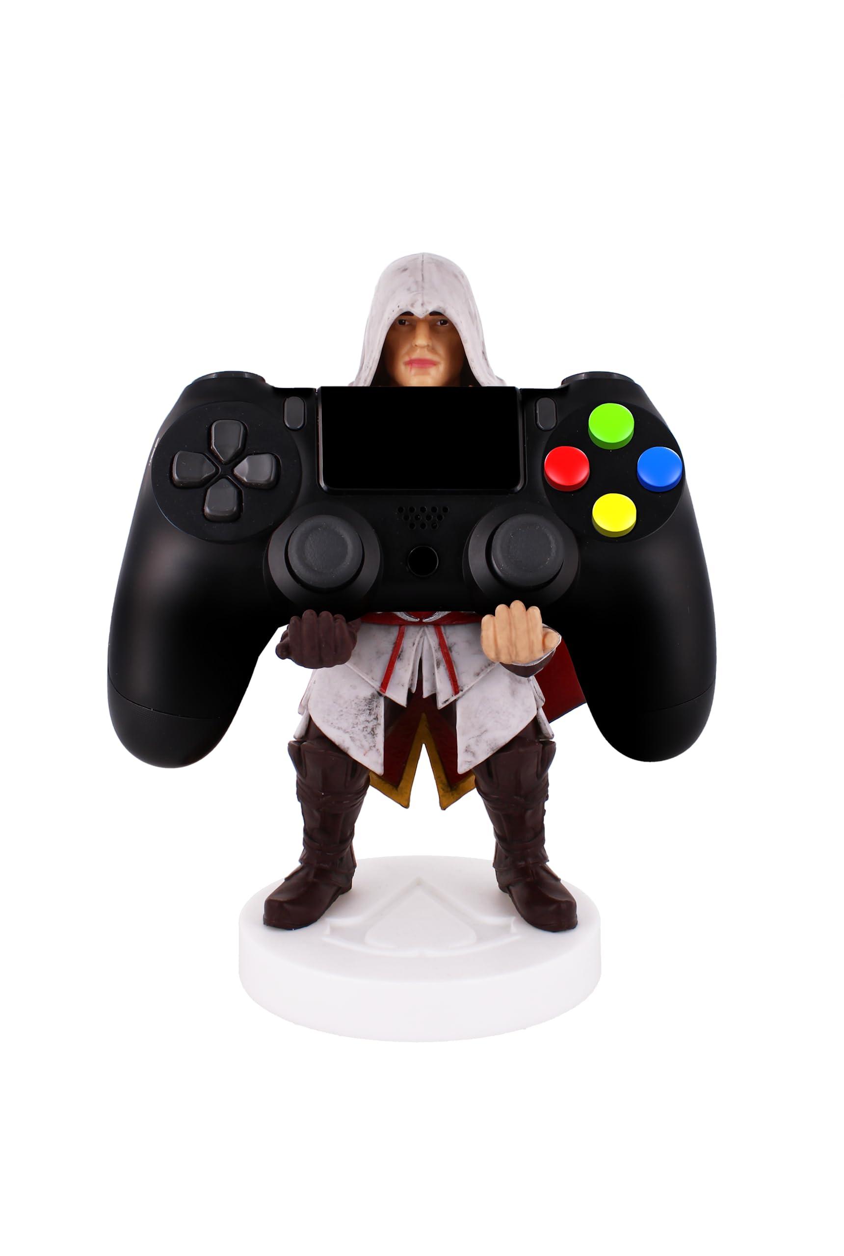 Cableguys Assassin's Creed Ezio Gaming Figure - Accessory Stand for Controller or Smartphone - USB Cable Included - 20 cm - Image 2
