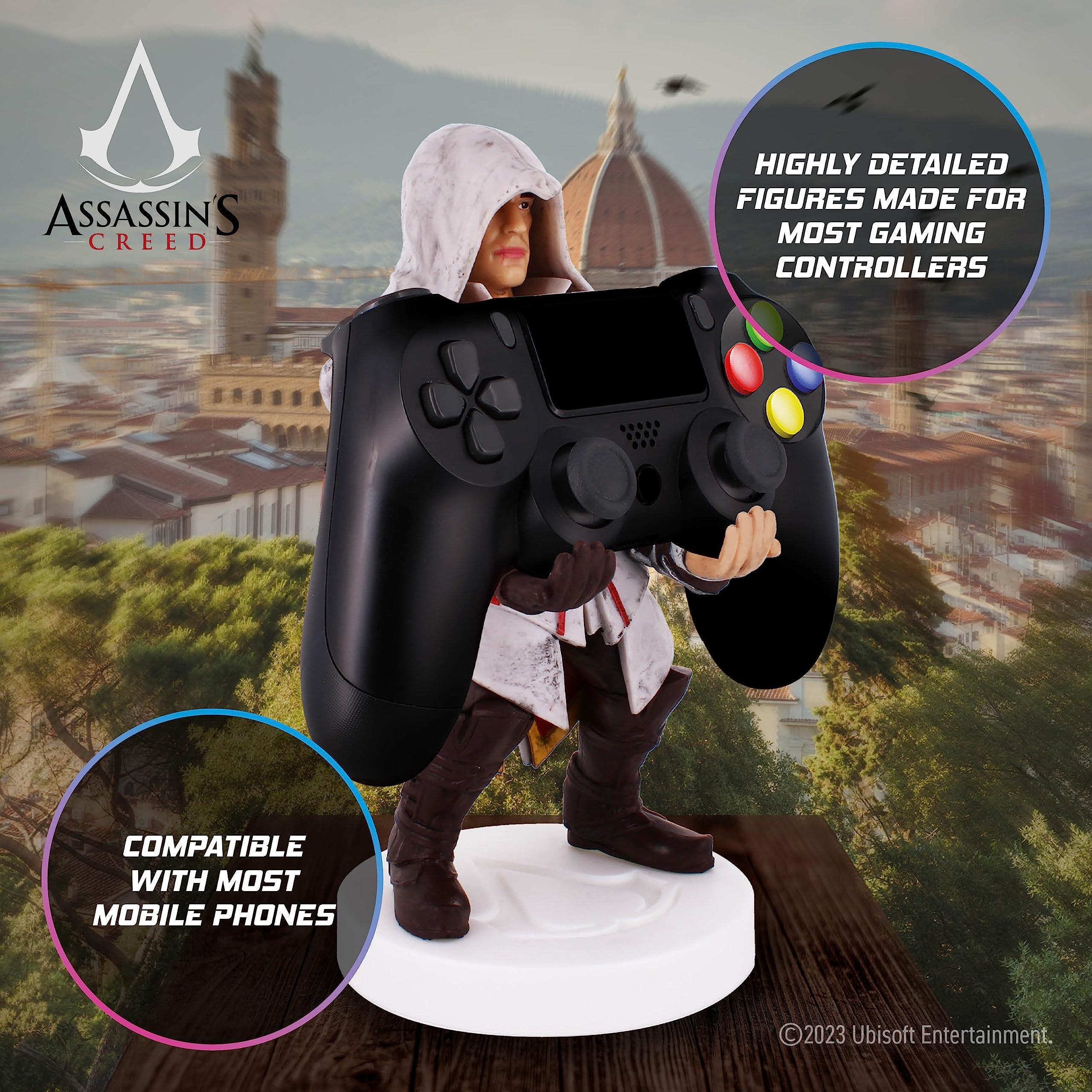 Cableguys Assassin's Creed Ezio Gaming Figure - Accessory Stand for Controller or Smartphone - USB Cable Included - 20 cm - Image 4