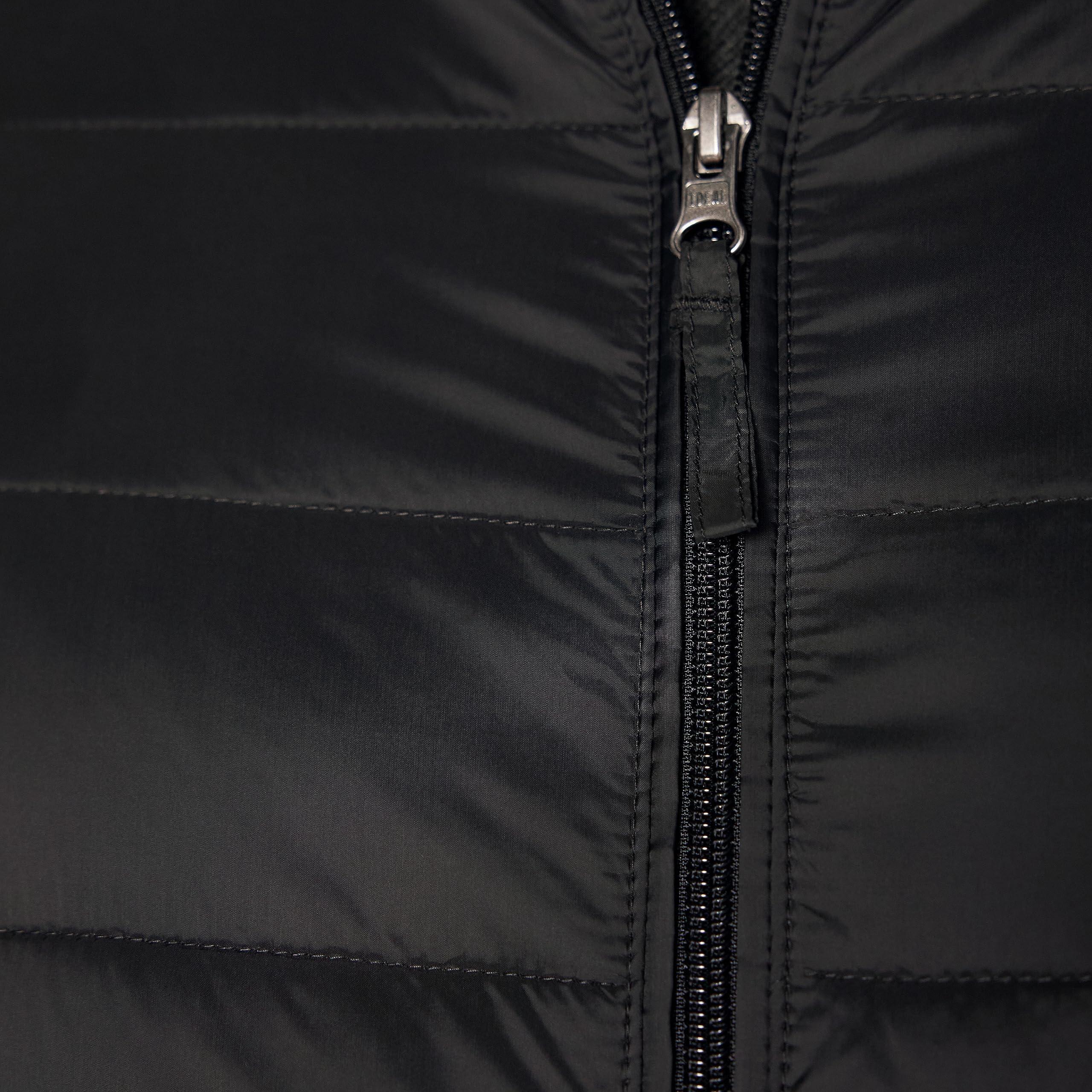 Amazon Essentials Men's Packable Lightweight Water-Resistant Puffer Jacket (Available in Big & Tall) - Image 7